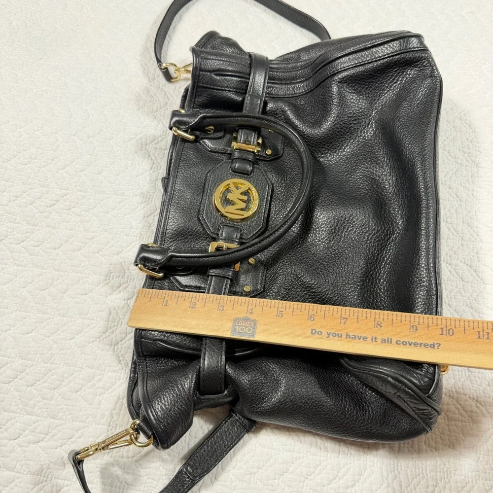 Michael Kors Satchel Handbag Bedford Womens Black Pebbled Leather Gold Logo GUC